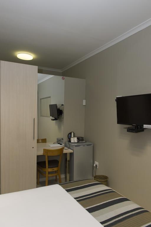 The Suburban Guest House บลูมฟอนเทน ห้อง รูปภาพ