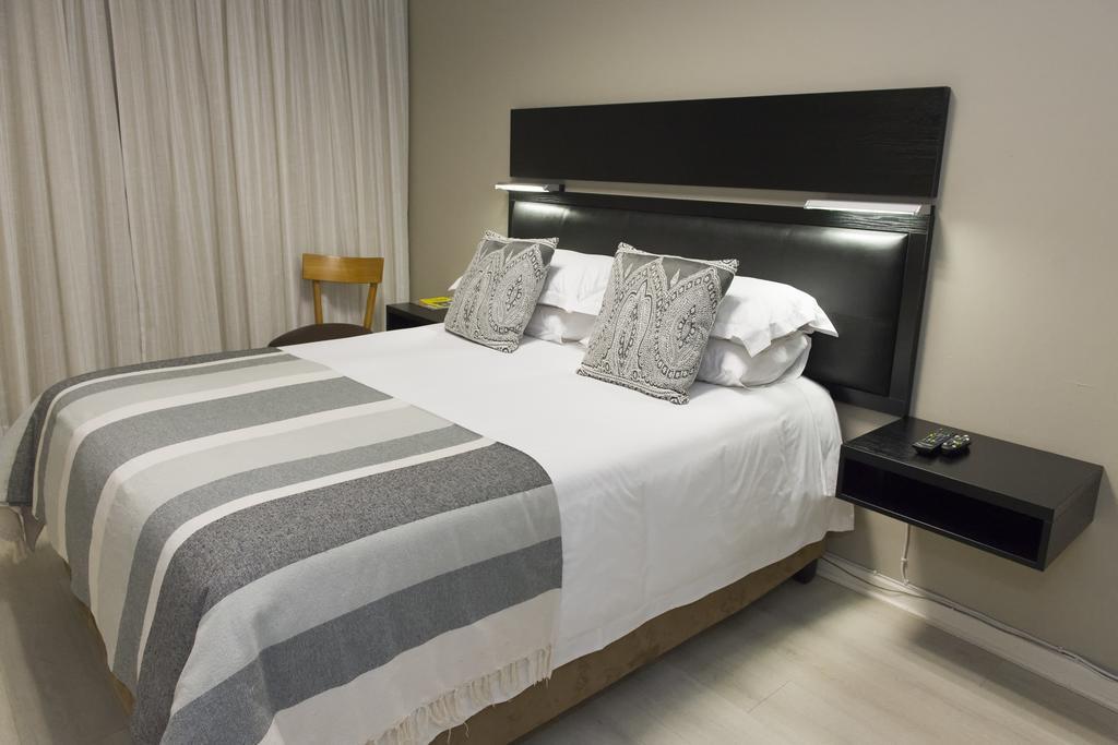 The Suburban Guest House บลูมฟอนเทน ห้อง รูปภาพ