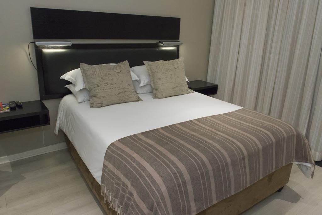 The Suburban Guest House บลูมฟอนเทน ห้อง รูปภาพ